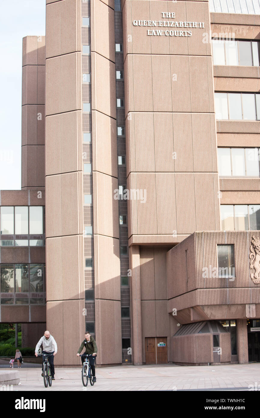 Brutalist,stile,design,l'architettura,Tribunali,Liverpool Crown Court,Liverpool,l'Inghilterra,inglese,GB,UK,Gran Bretagna,British Foto Stock