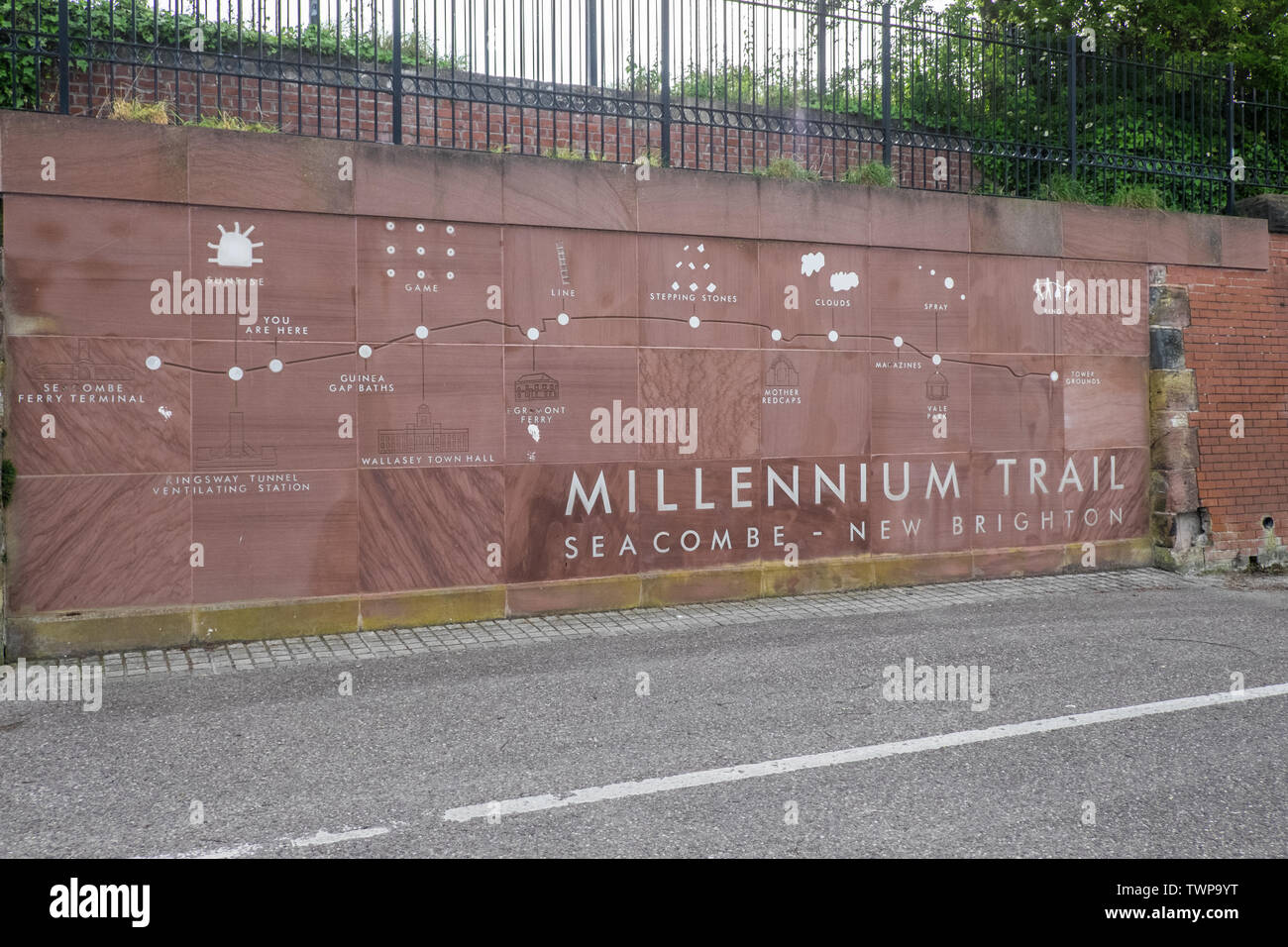 Millennium Trail,Seacombe,a,New Brighton,promenade,Liverpool,Nord,Nord,città,nord ovest,Merseyside,l'Inghilterra,inglese,GB,Gran Bretagna,British,UK, Foto Stock