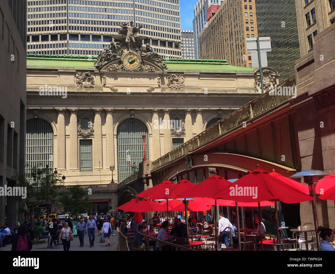 Grand Central Terminal e Park Avenue viadotto, Pershing Square NYC Foto Stock