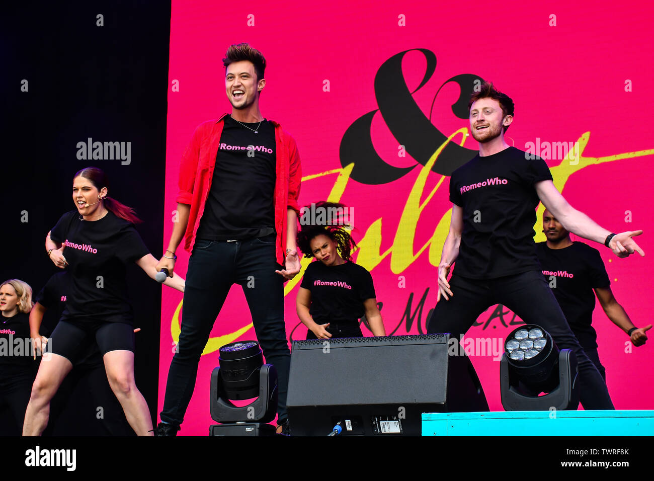& Juliet esegue a West End Live 2019 in Trafalgar Square, il 22 giugno 2019, Londra, Regno Unito. Foto Stock