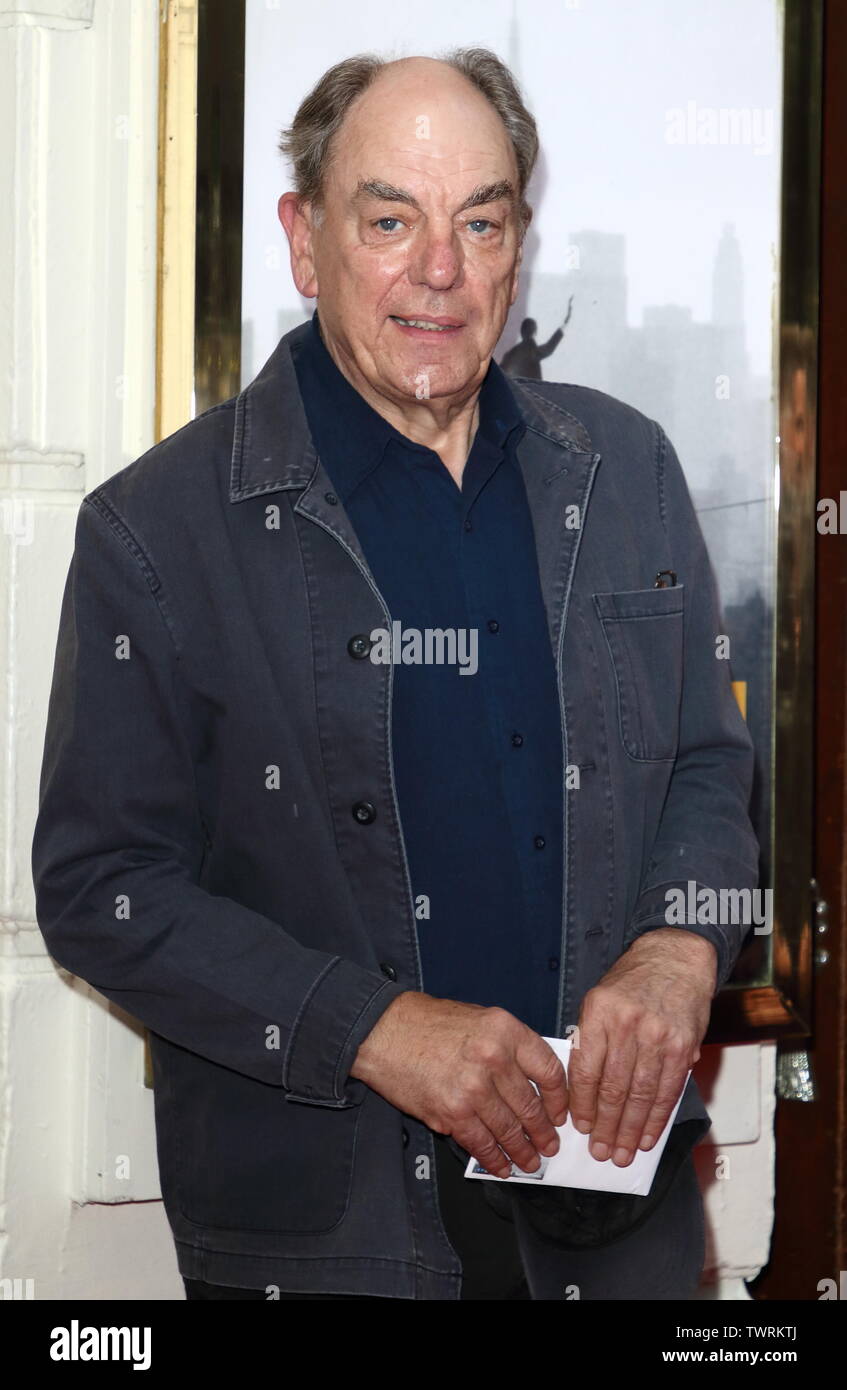 La trilogia di Lehman premere notte al Piccadilly Theatre, Denman Street, Londra dotata: Alun Armstrong dove: Londra, Regno Unito quando: 22 maggio 2019 Credit: WENN.com Foto Stock