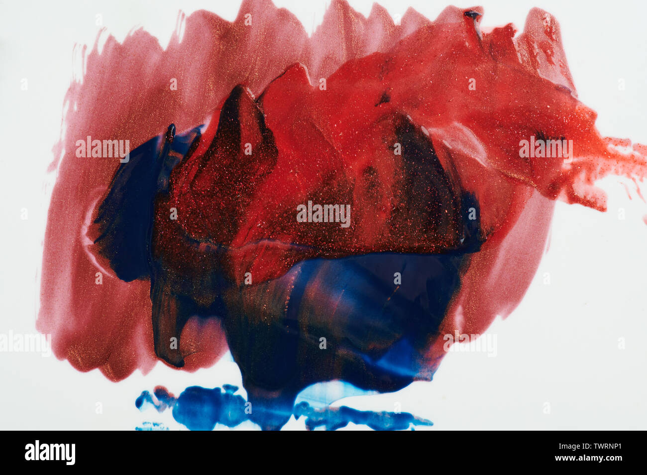 Abstract rosso e blu sullo sfondo di vernice vista ravvicinata Foto Stock