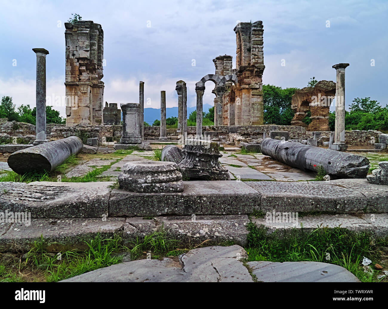 Basilica II tempio cristiano resti nell'antico sito di Filipoi, Kavala, Macedonia, Grecia. Foto Stock