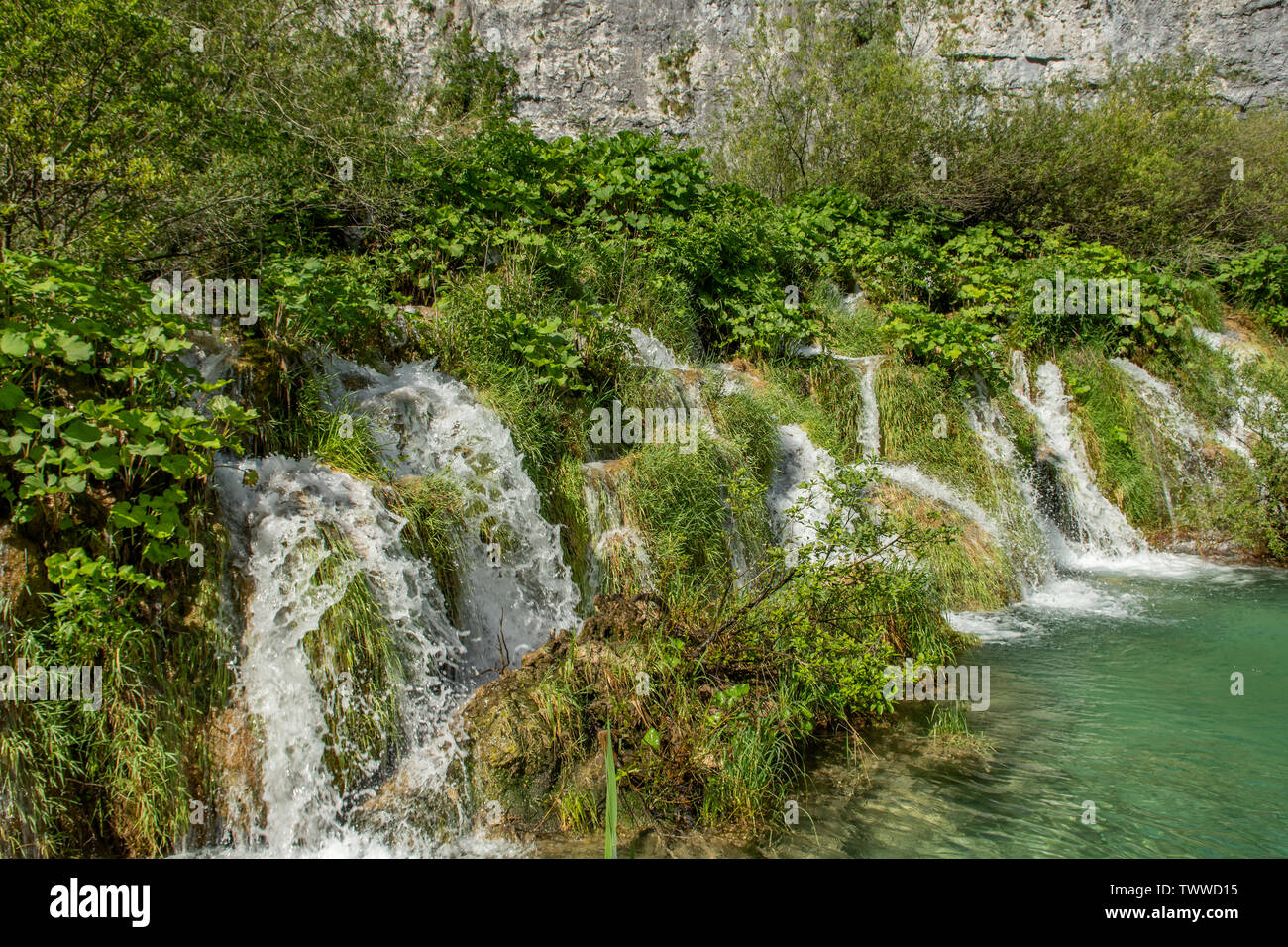 Cascate sul lago Gavanovac, Laghi di Plitvice NP, Croazia Foto Stock
