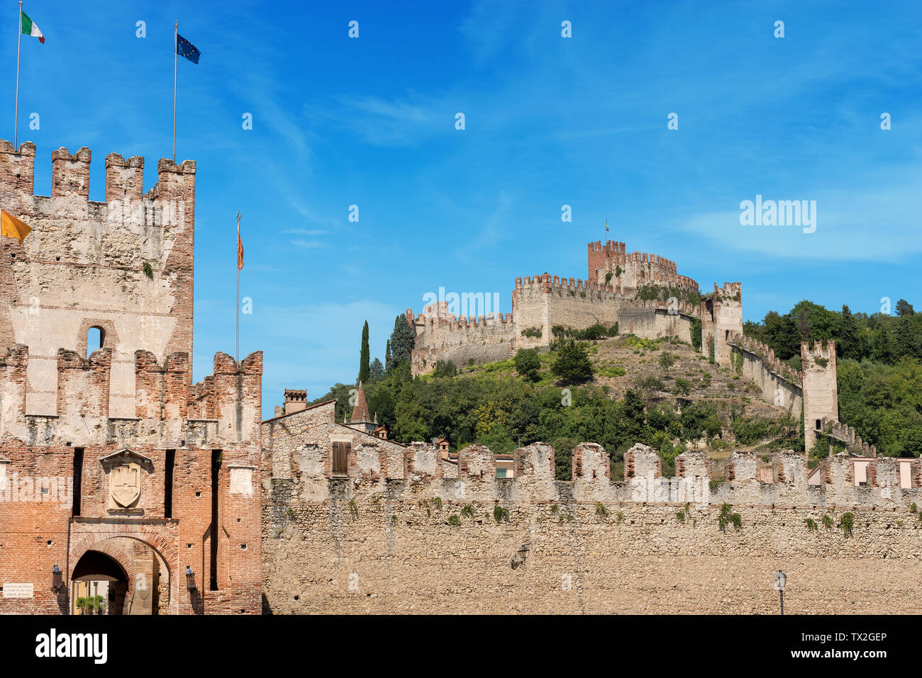 La Scala in Famiglia (castello Scaligero) della piccola cittadina di Soave, del X secolo, Veneto, Verona, Italia, Europa Foto Stock