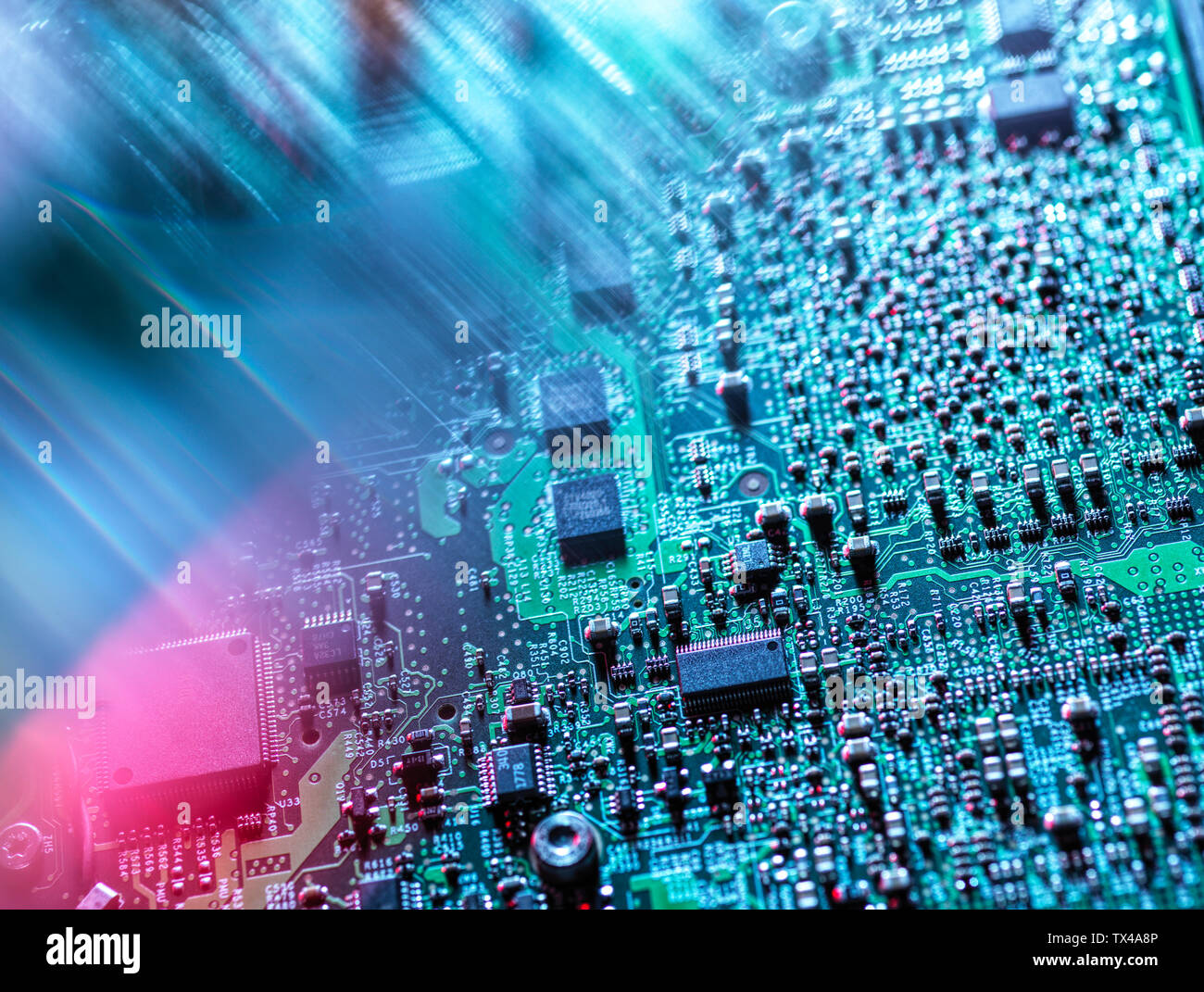 Un virus informatico spazzare via hardware dei computer portatili Foto Stock