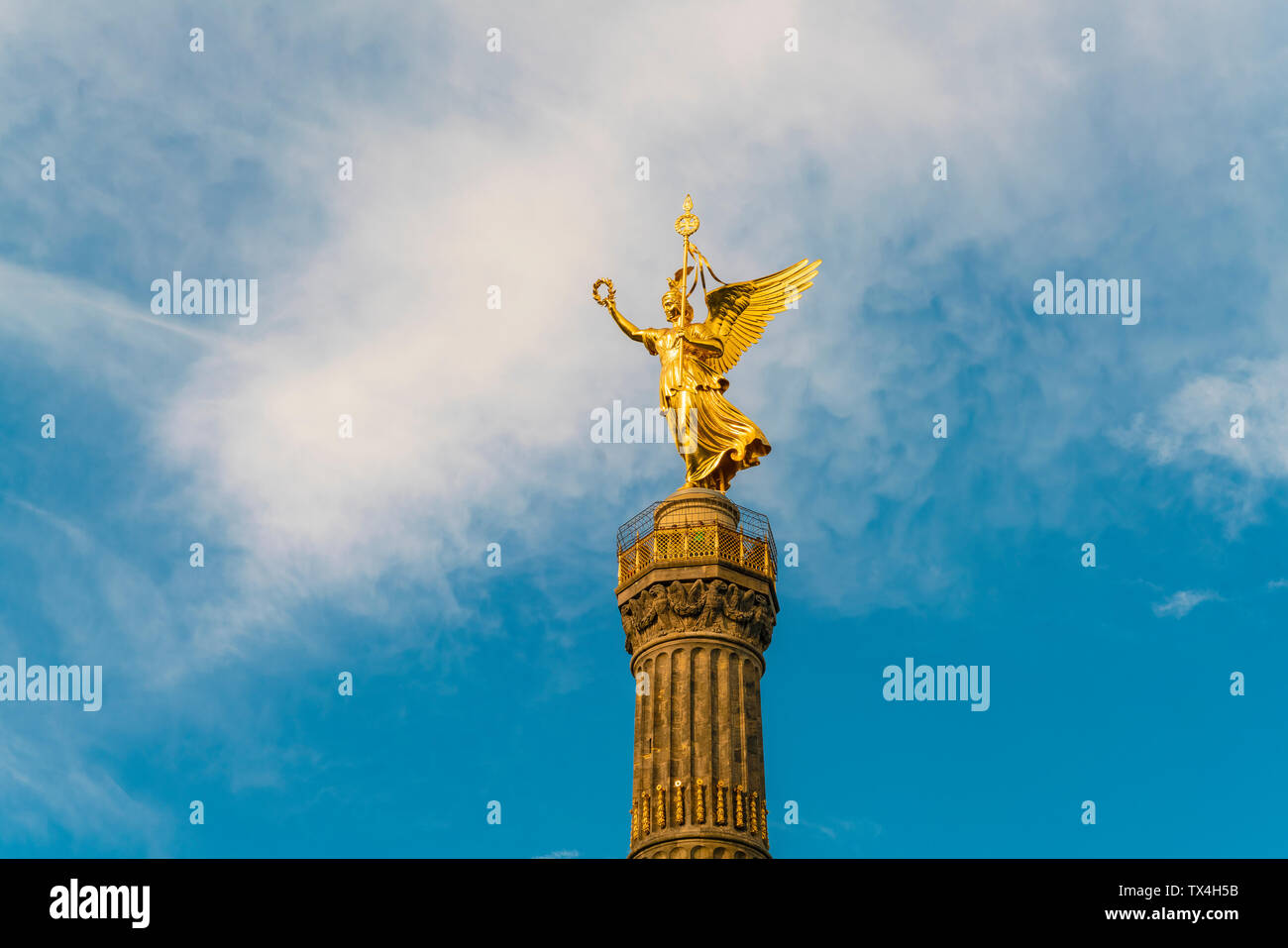 Germania, Berlino, vista della colonna della vittoria Foto Stock