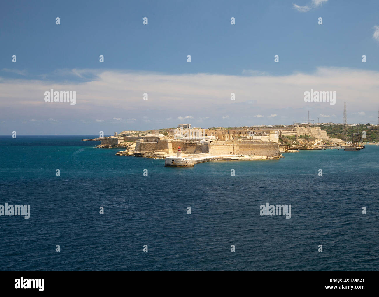 Fort Ricasoli, all'entrata di Grand Harbour di Malta Foto Stock