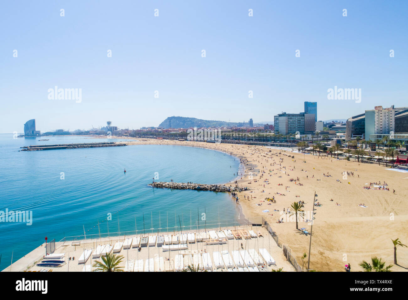 Spagna, Barcellona, vista della spiaggia dal di sopra Foto Stock