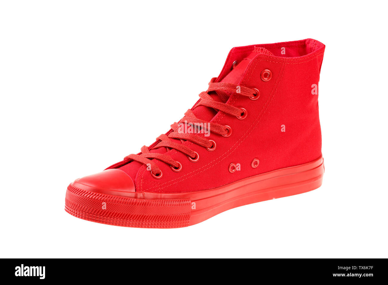Diritto womens alta cima lace up red sneaker isolati su sfondo bianco Foto Stock