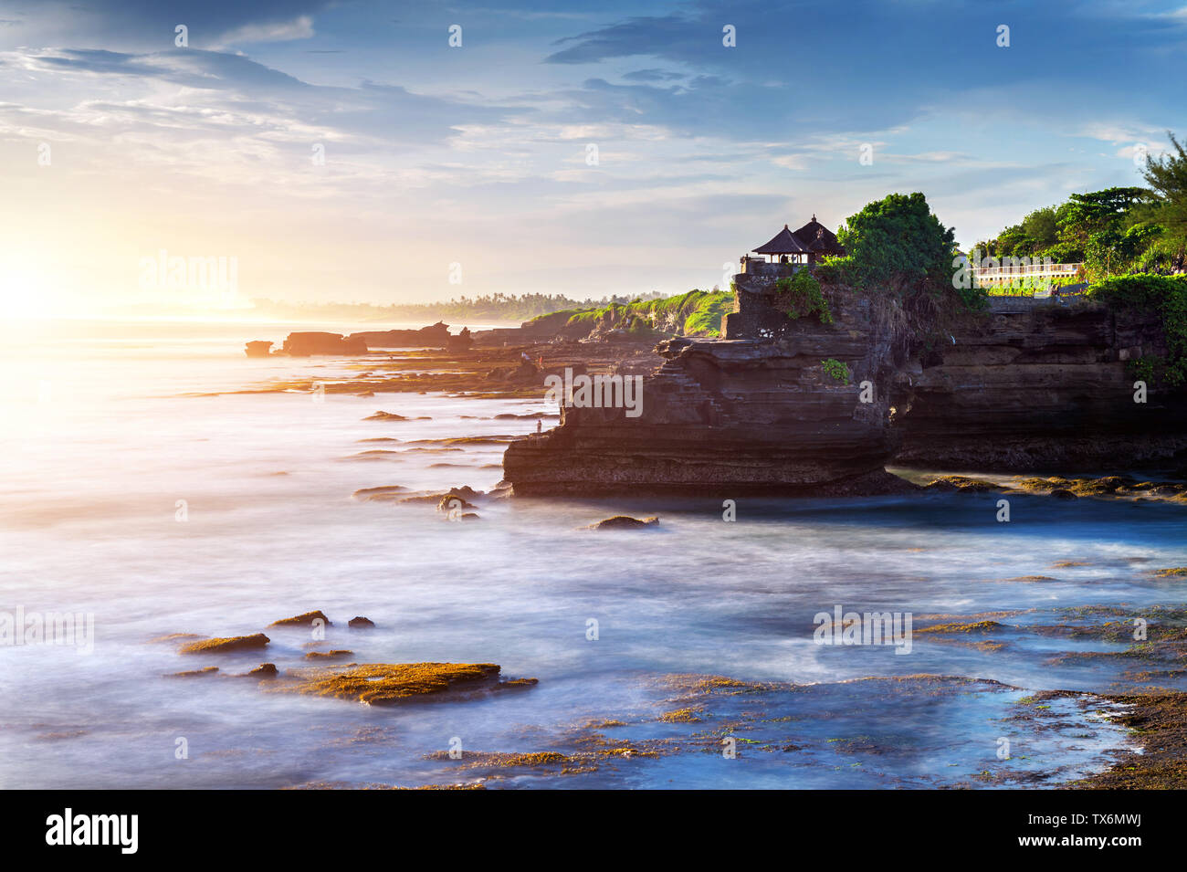 Dal Tempio Tanah Lot nell isola di Bali, Indonesia. Foto Stock