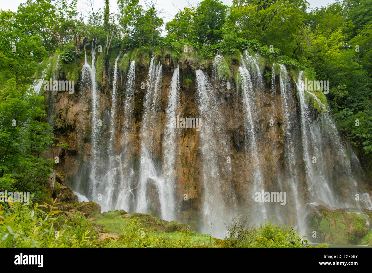Veliki Prstavac cascata, il Parco Nazionale dei Laghi di Plitvice, Croazia Foto Stock