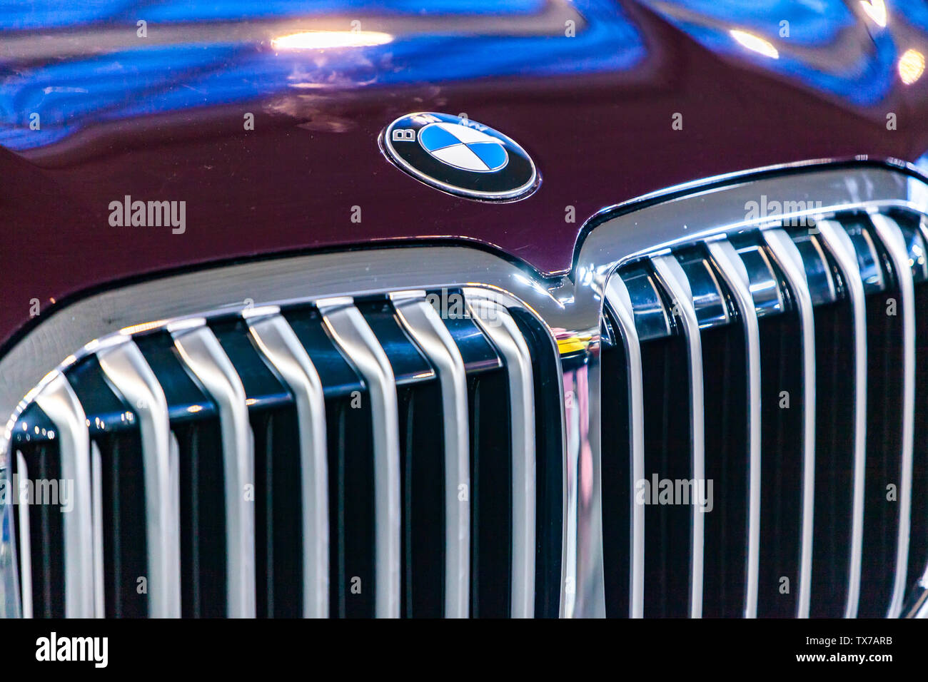 Dettaglio della BMW X7 auto a Belgrado in Serbia. Foto Stock