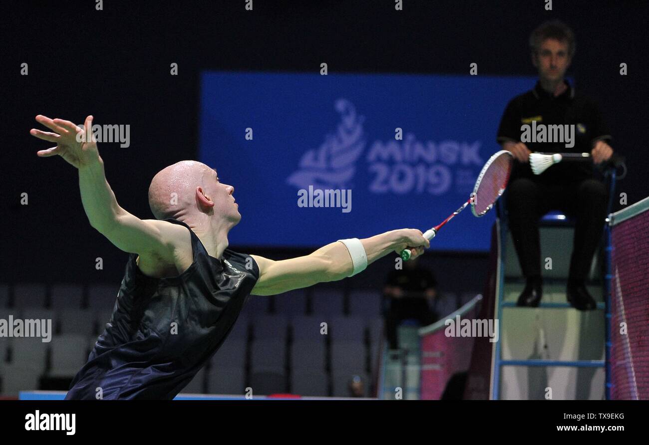 Minsk. La Bielorussia. Il 24 giugno 2019. Toby Penty (GBR) svolge nel gruppo fasi del Badminton concorrenza al 2° European games. Credito: Sport In immagini/Alamy Live News Foto Stock