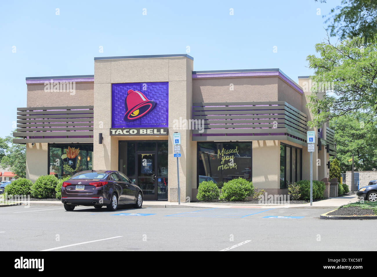 Princeton New Jersey - Giugno 23, 2019: Taco Bell Ristorante - Immagine Foto Stock