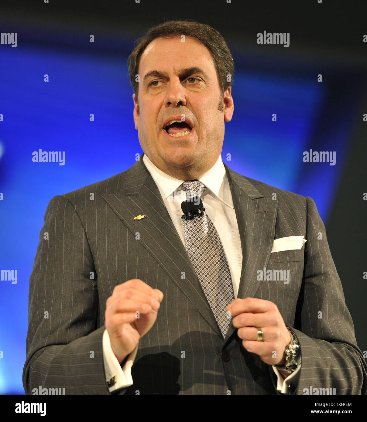 General Motors North American Presidente Mark Reuss parla al North American International Auto Show del 2011 al Cobo Center di Detroit il 10 gennaio 2011. UPI/Brian Kersey Foto Stock