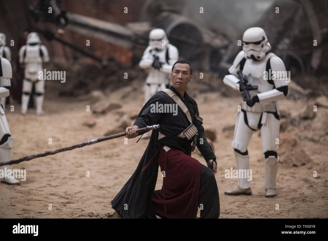 Rogue uno: Star Wars Storia Anno : 2016 USA Direttore : Gareth Edwards Donnie Yen Foto Stock