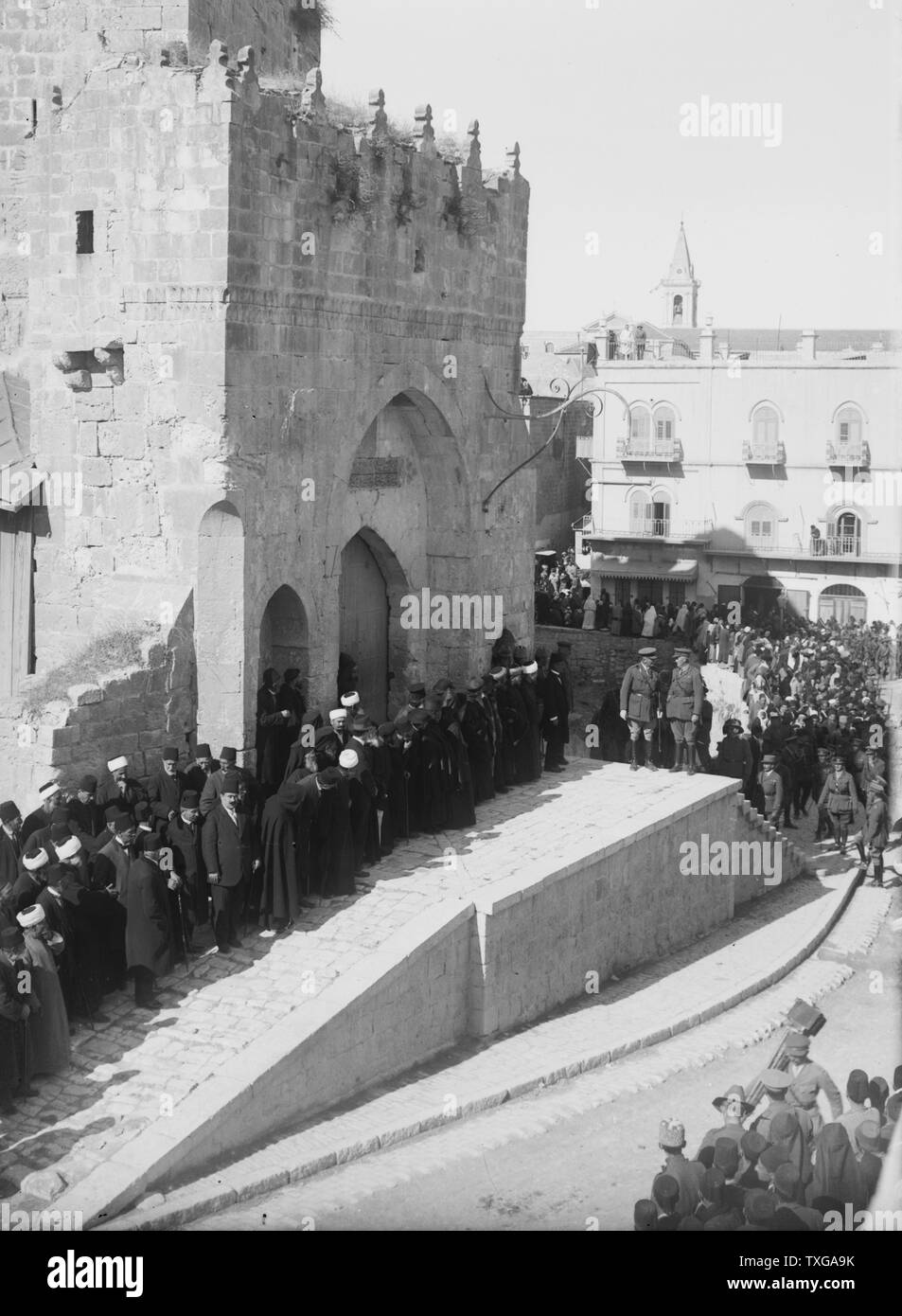 Allenby generale a Gerusalemme (Palestina), 11 dicembre 1917. Allenby e Borton Pasha presso la Cittadella. Nella I Guerra Mondiale Allenby ordinò l'Egiziano forza expeditionary in Palestina e in Siria. Foto Stock