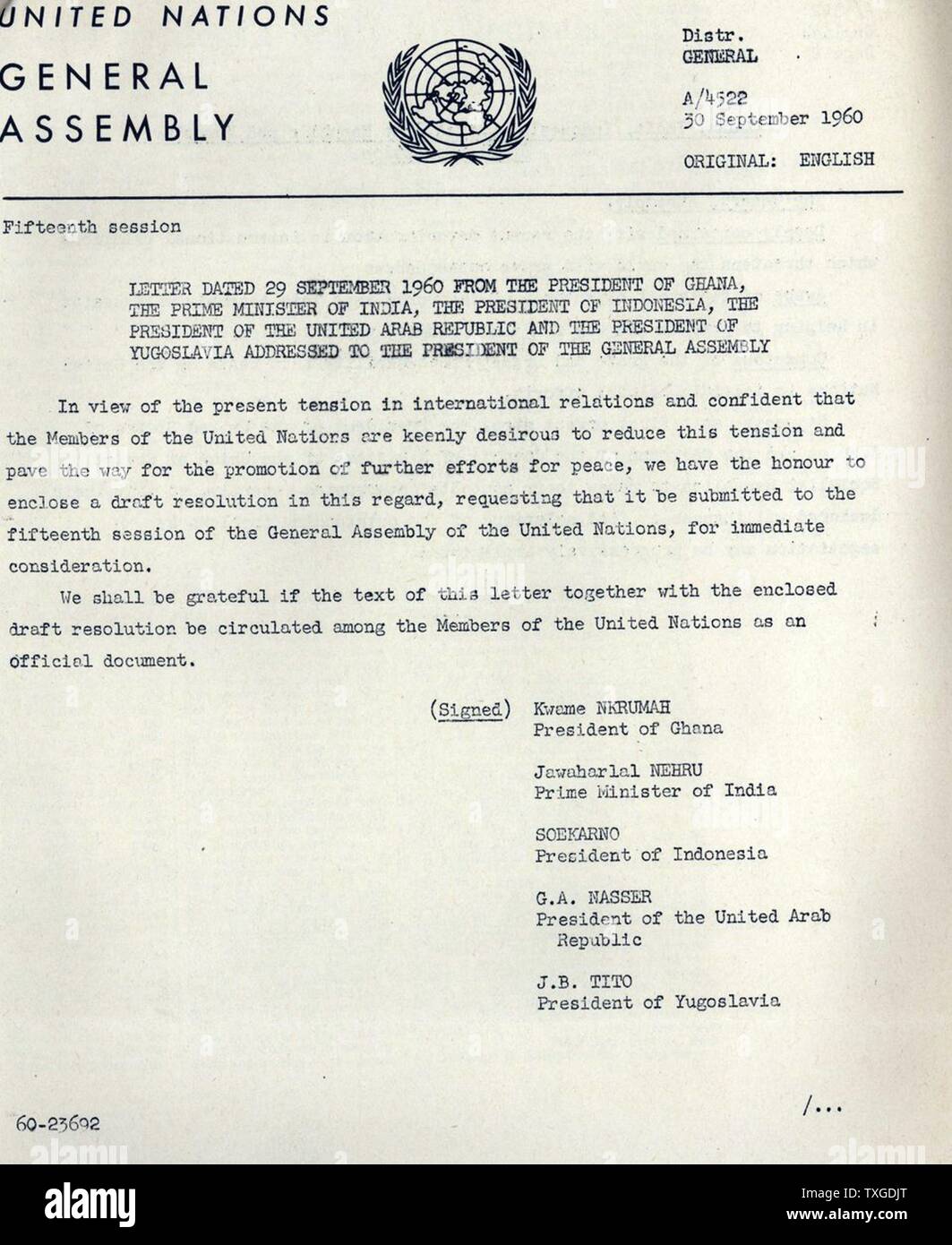 Lettera al Presidente degli Stati Uniti (Dwight D. Eisenhower) da Kwame Nkrumah, presidente Sukarno dell Indonesia, Gamal Abdel Nasser, Jawaharlal Nehru e Josip Broz Tito. Datata 1960 Foto Stock