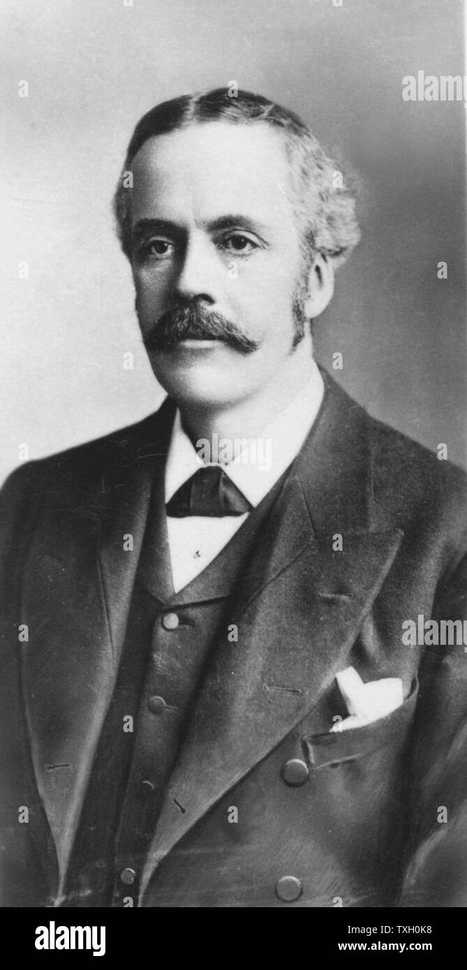 Arthur James Balfour primo Earl Balfour (1848-1930) Scottish-nato conservatore britannico statista e filosofo; Il Primo Ministro 1902-5; Dichiarazione Balfour 1917 Fotografia Foto Stock