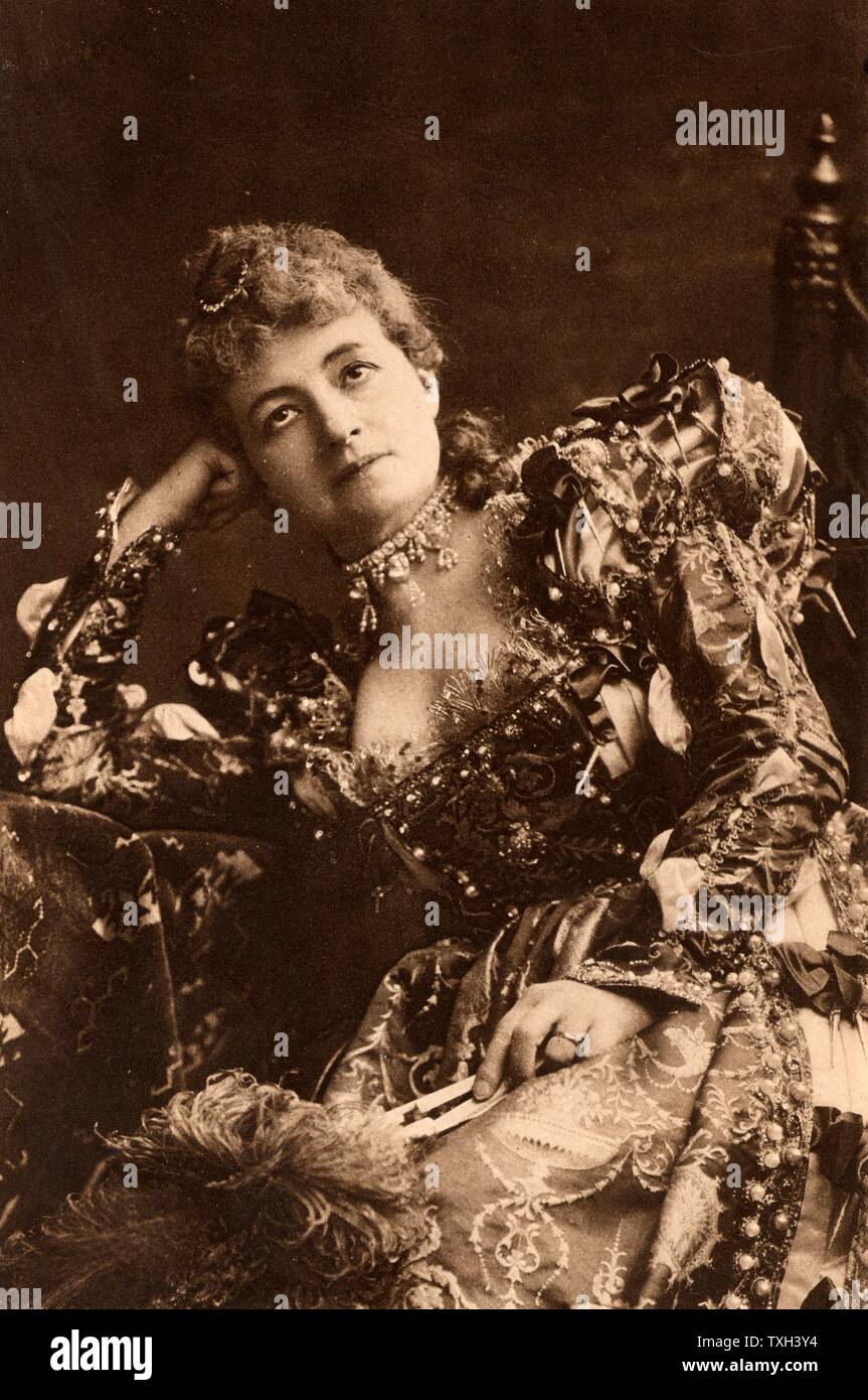 Helena Modjeska (1840-1909) attrice polacca che è apparso a Londra 1880-1882 e nel 1890. Qui come Portia nella commedia "Il Mercante di Venezia' da William Shakespeare. Fotoincisione pubblicato c1895. Foto Stock