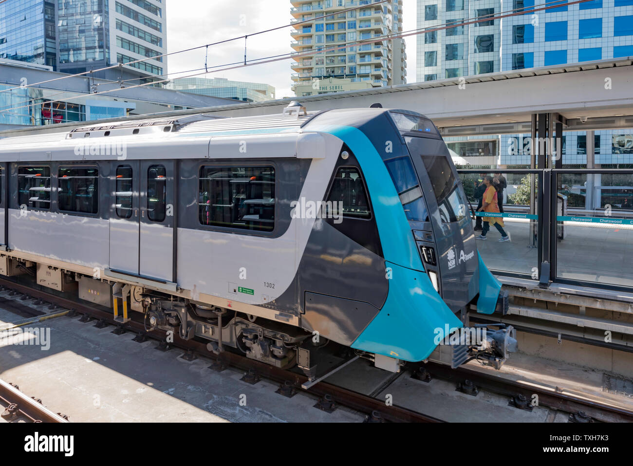 26 maggio 2019 Sydney Australia: la gente entra a far parte di un nuovo treno alla stazione di Chatswood per viaggio gratuito per il giorno di apertura del nuovo nord-ovest di Sydney dalla Metro rail Foto Stock