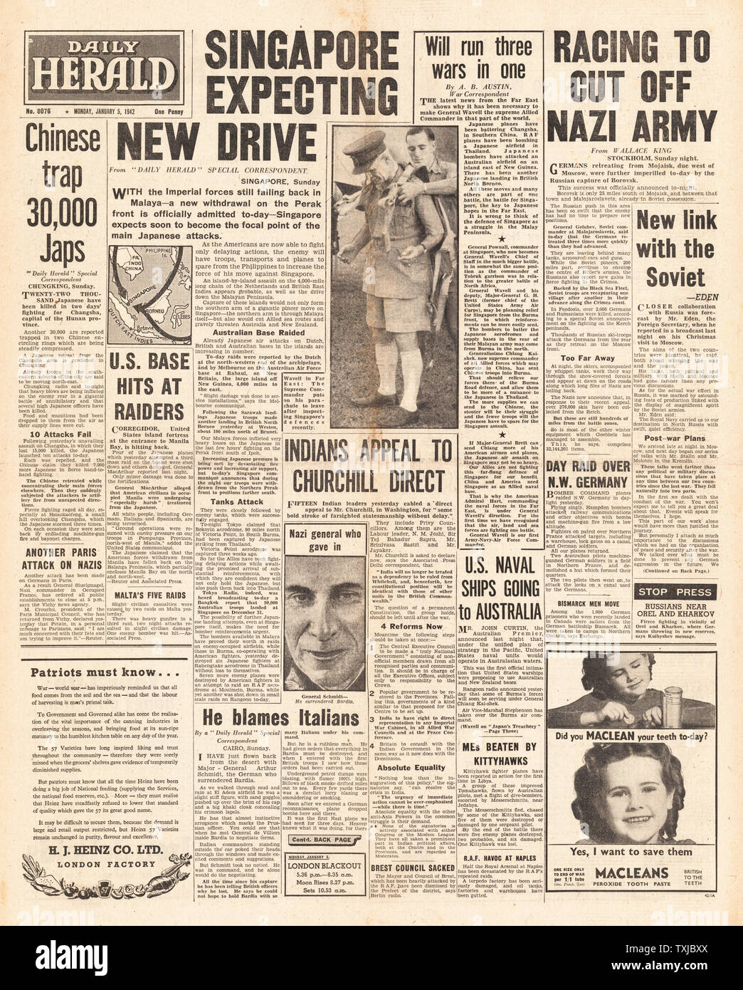 1942 front page Daily Herald esercito giapponese minacciano di Singapore, esercito cinese nella battaglia per Changsha,'esercito tedesco in ritirata da Mosca e dell'Esercito britannico Sollum cattura Foto Stock