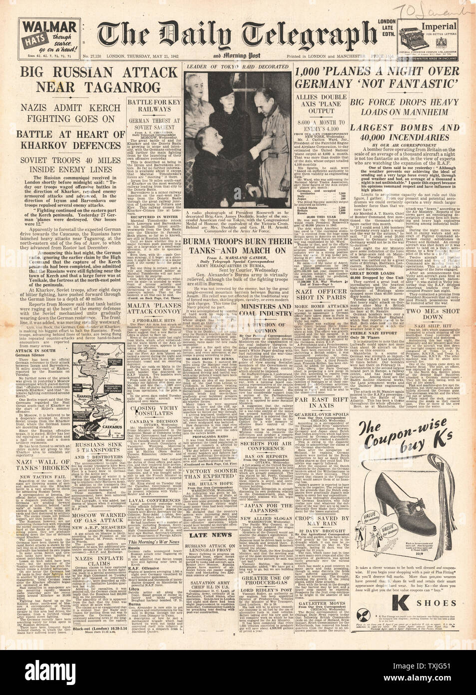 1942 front page Daily Telegraph esercito russo drive sul Taganrog e RAF Bomba Mannheim Foto Stock