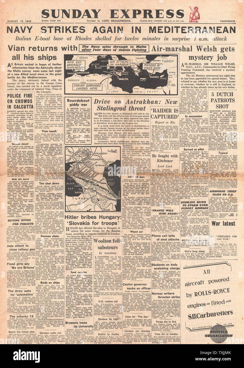 1942 front page Sunday Express Naval in battaglie aeree nel Mediterraneo Foto Stock
