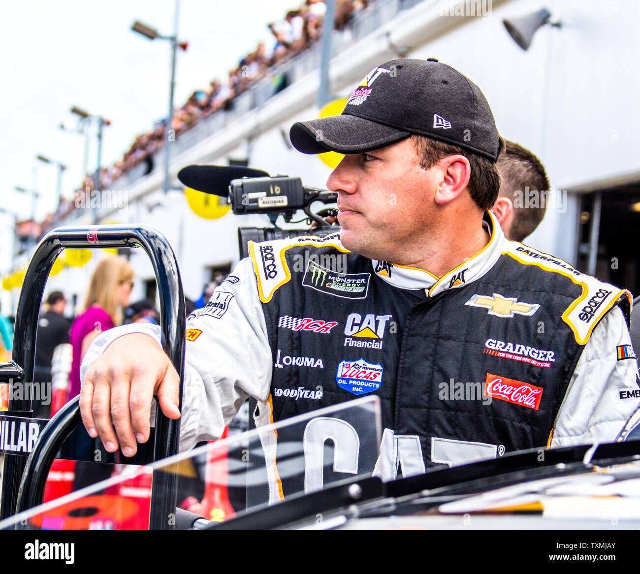 Ryan Newman attende la finale di Daytona 500 pratica il 25 febbraio 2017 a Daytona, Florida. Foto di Edwin Locke/UPI Foto Stock