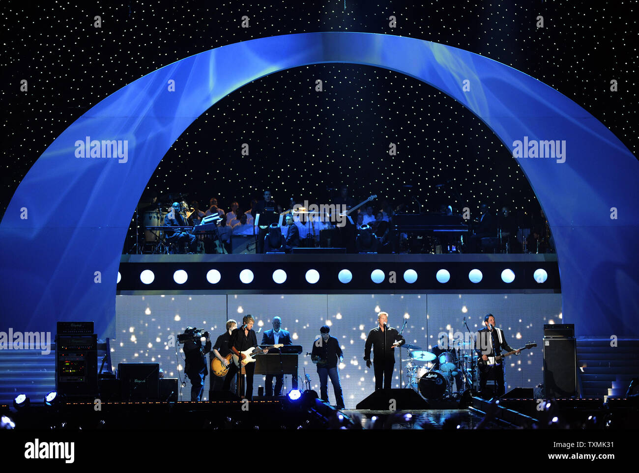 Rascal Flatts esegue durante la nastratura di "sorpresa di Oprah! Un addio spettacolare" presso la United Center di Chicago il 17 maggio. 2011. La mostra, che presentava diversi sorpresa ospiti illustri, sarà l'aria oltre due giorni, 23 maggio e 24. Oprah spettacolo finale sarà un normale episodio di 'L'Oprah Winfrey Show' nastrato presso gli Harpo Studios e sarà l'aria il 25 maggio. UPI/David banche Foto Stock