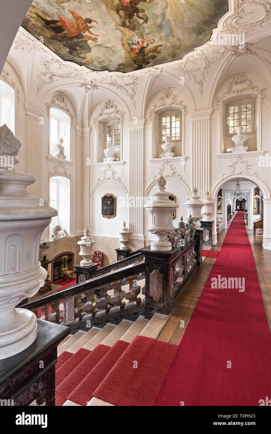 Affresco sulla scalinata di Schloss Fasanerie in Assia; Germania Foto Stock