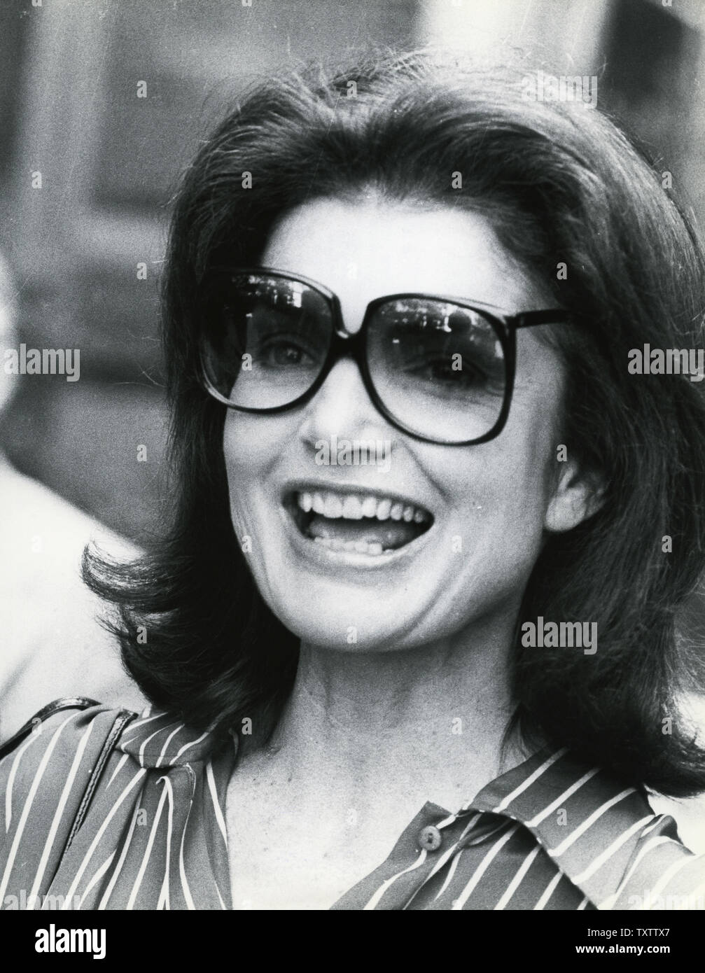 Jacqueline Kennedy Onassis è visto in un Giugno 21, 1979 foto in New York City. UPI Foto Stock