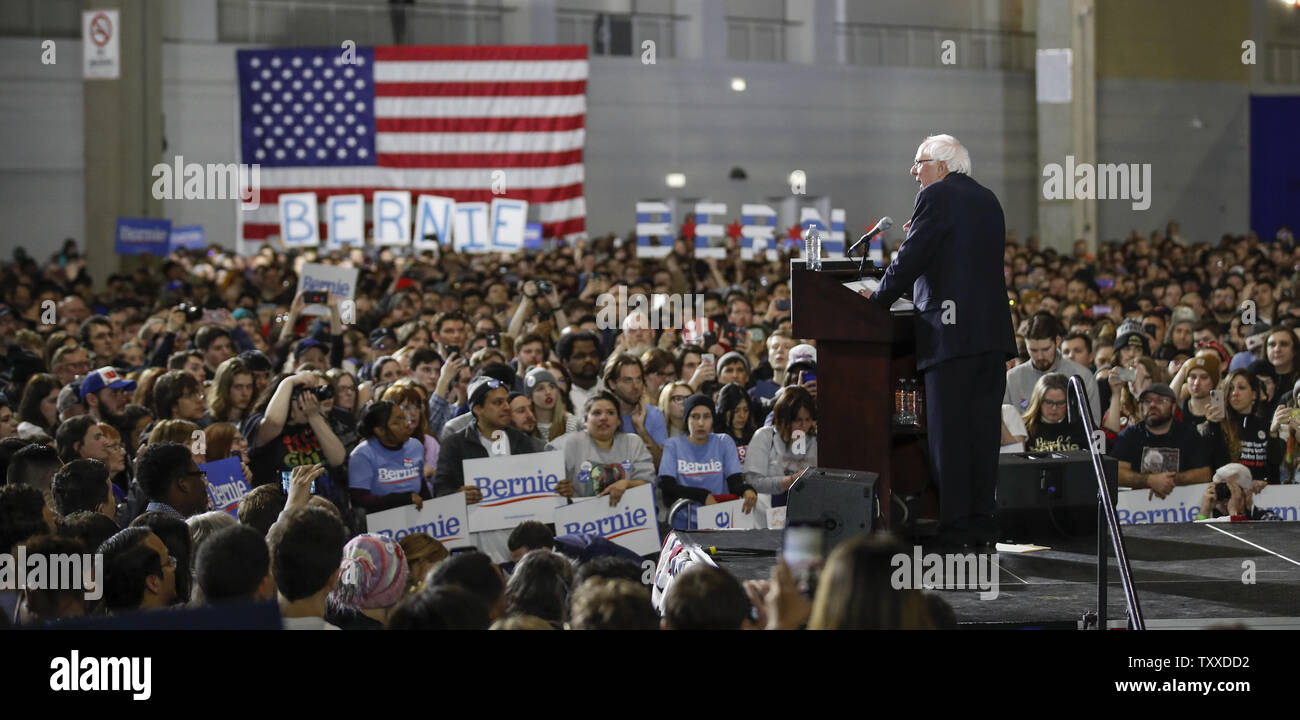 Il Sen. Bernie Sanders parla al secondo evento della sua campagna presidenziale per il 2020 elezione a Navy Pier a Chicago il 3 marzo 2019. Foto di Kamil Krzaczynski/UPI Foto Stock