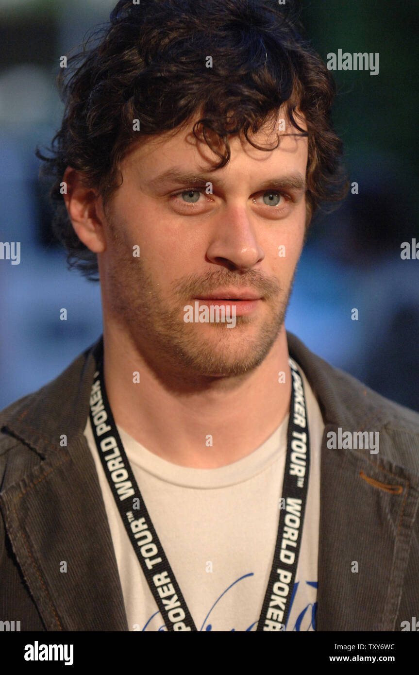 Attore Tom Everett Scott arriva per il World Poker Tour Invitational al Commerce Casino di Los Angeles, la California il 22 febbraio 2006 . (UPI Photo/ Phil McCarten) Foto Stock