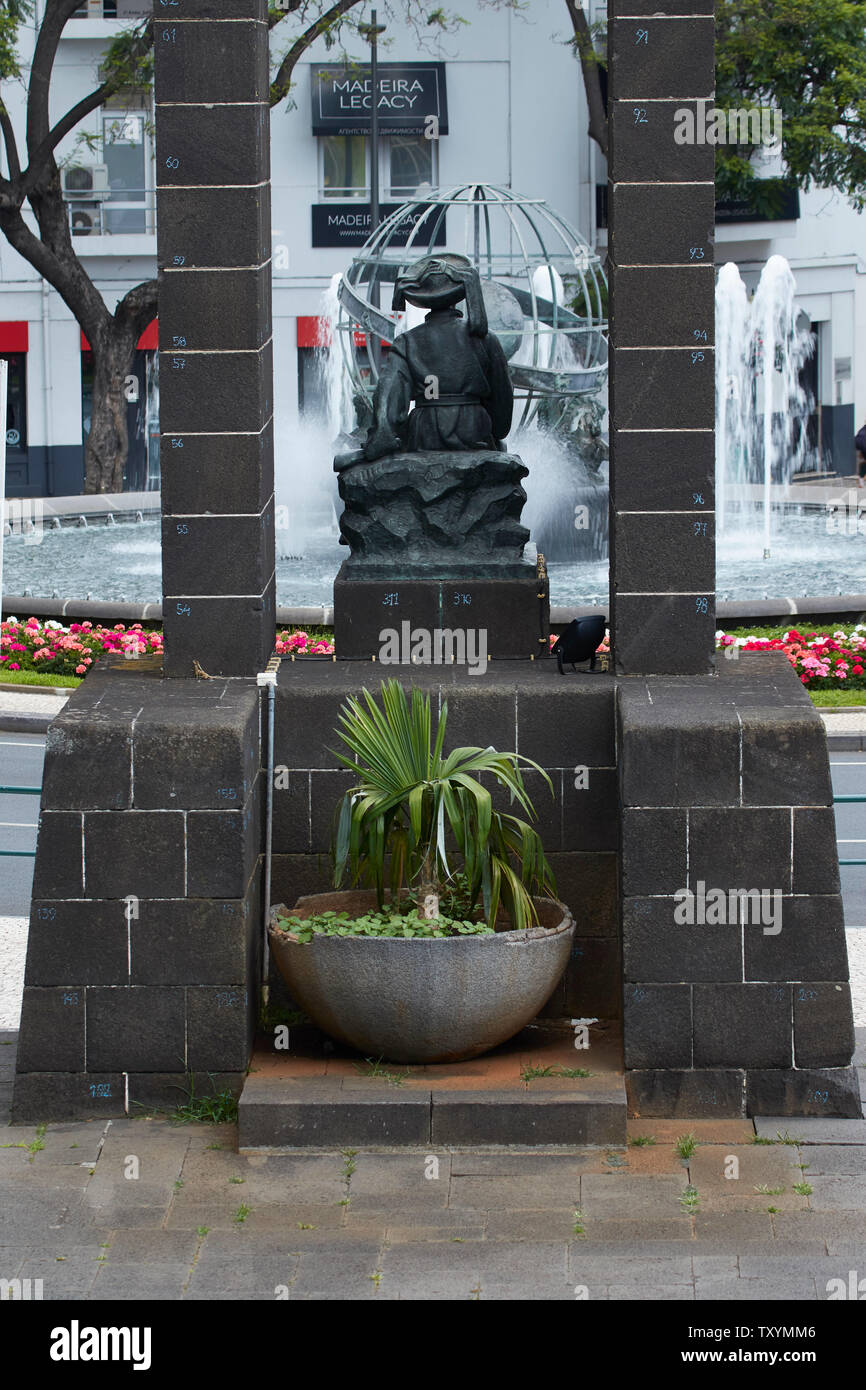 Infante Dom Henrique statua da Santa Caterina Park a Funchal, Madeira, Portogallo, Unione Europea Foto Stock
