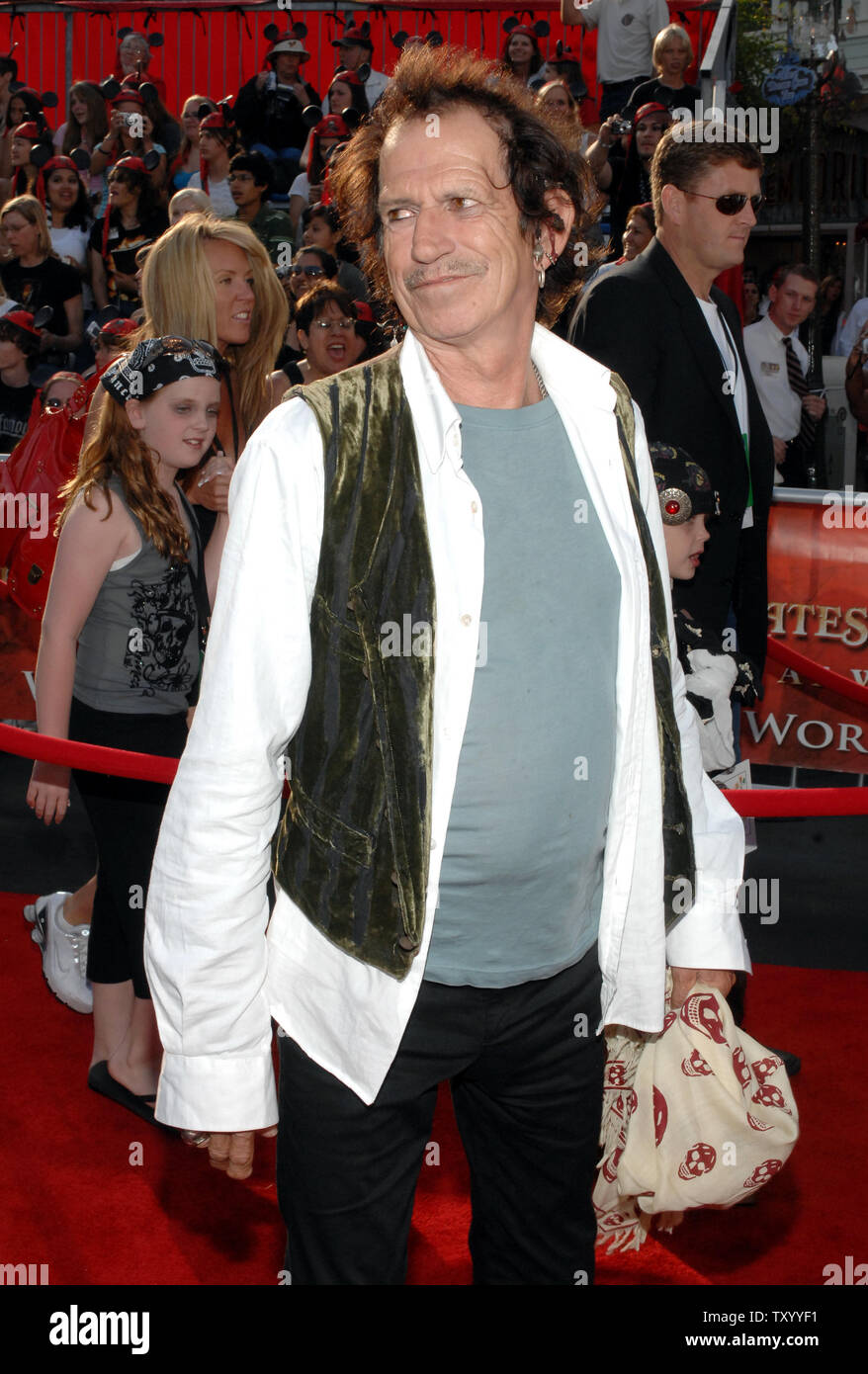 Membro del cast Keith Richards arriva per la prima assoluta di "Pirati dei Caraibi: All'estremità del mondo', a Disneyland ad Anaheim, in California, il 19 maggio 2007. (UPI foto/Jim Ruymen) Foto Stock