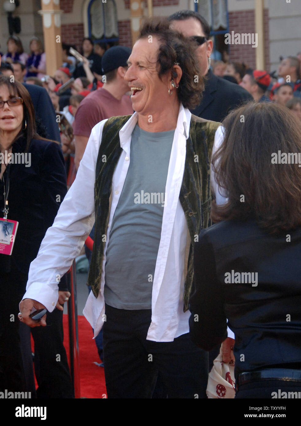 Membro del cast Keith Richards arriva per la prima assoluta di "Pirati dei Caraibi: All'estremità del mondo', a Disneyland ad Anaheim, in California, il 19 maggio 2007. (UPI foto/Jim Ruymen) Foto Stock