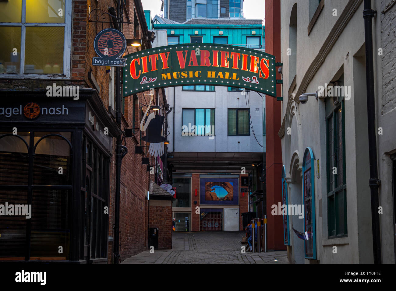LEEDS, Regno Unito - 2 giugno 2019: Paesaggio intorno alla città di Leeds, una città del West Yorkshire, Inghilterra, Regno Unito Foto Stock