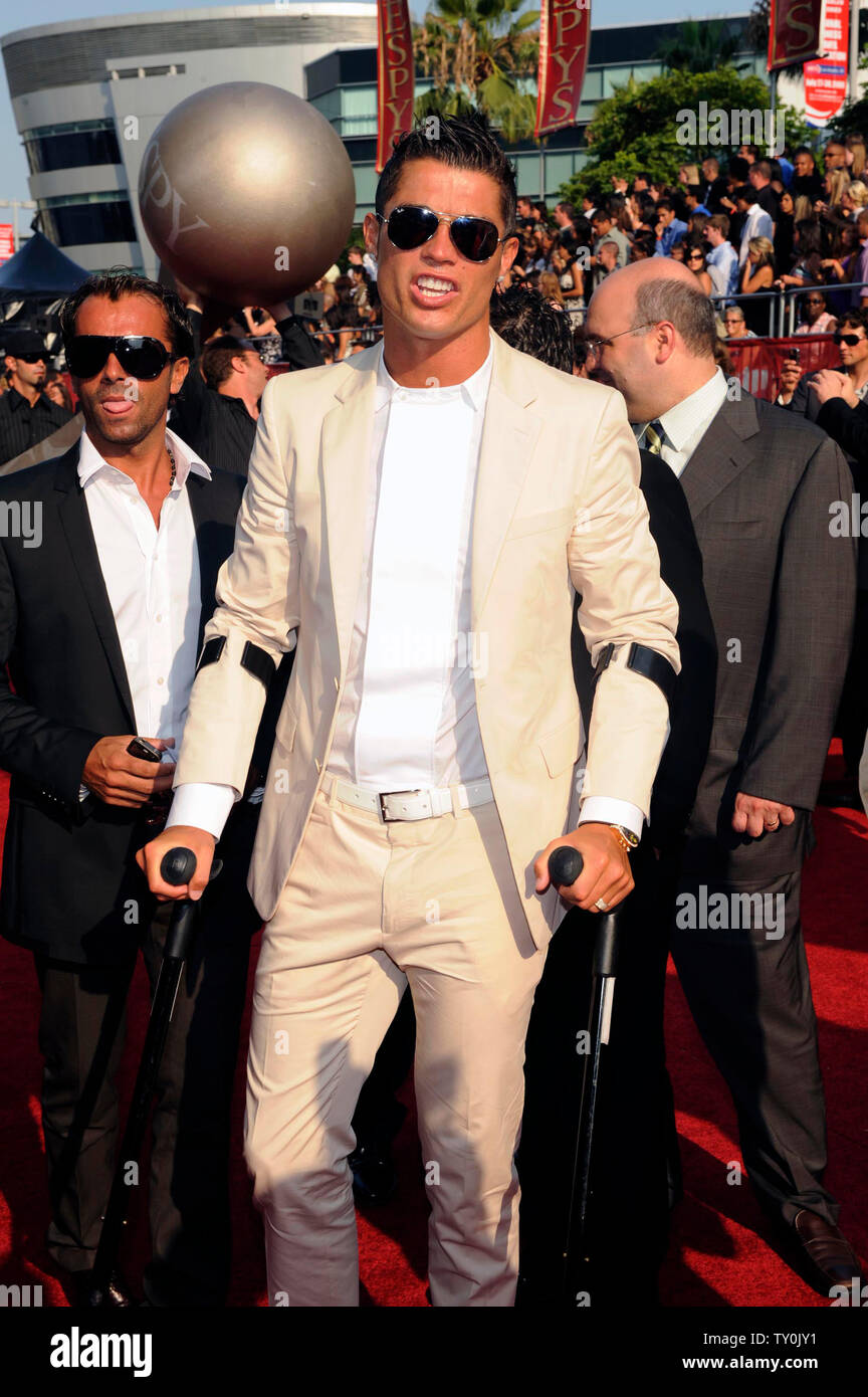 Football Star Cristiano Ronaldo arriva a 2008 ESPY Awards a Los Angeles, la California il 16 luglio 2008. (UPI foto/Jim Ruymen) Foto Stock