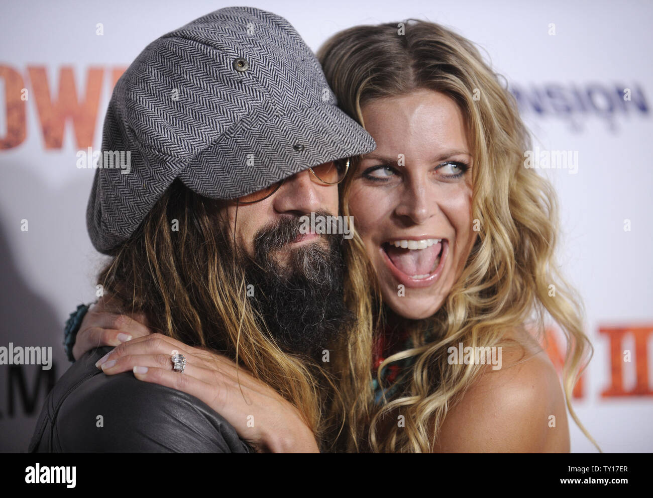 Il direttore Rob Zombie (L) e membro del cast Sheri Moon Zombie (R) partecipare alla premiere di "Halloween II' a Los Angeles il 24 agosto 2009. UPI/ Phil McCarten Foto Stock