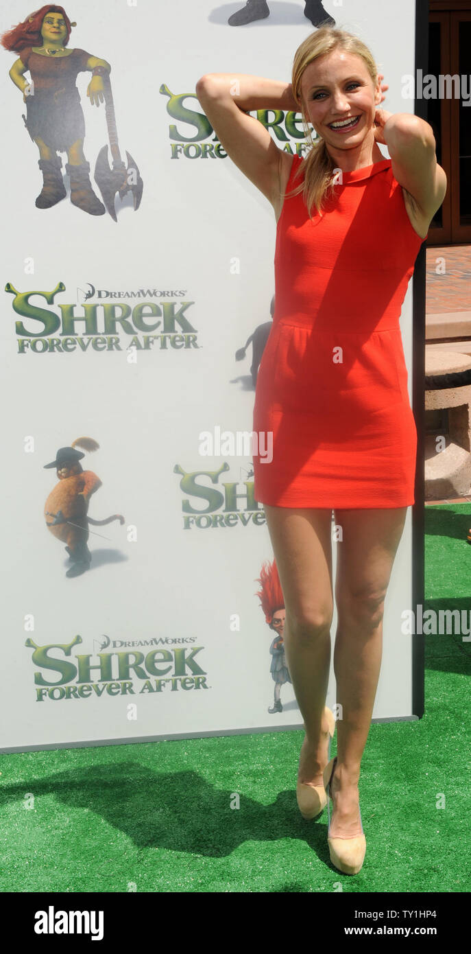 L'attrice Cameron Diaz, la voce della principessa Fiona nel movimento animato commedia immagine 'Shrek Forever After', assiste la premiere del film a Los Angeles il 16 maggio 2010. UPI/Jim Ruymen Foto Stock
