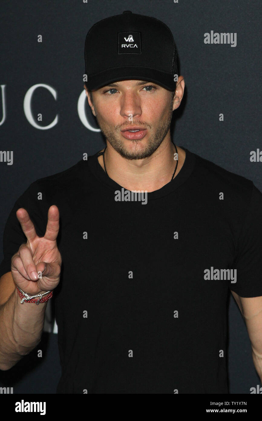 Attore Ryan Phillippe arriva al Gucci/RocNation Pre-Grammy Brunch tenutosi presso la Soho House di West Hollywood e il 12 febbraio 2011. UPI/Jonathan Alcorn Foto Stock