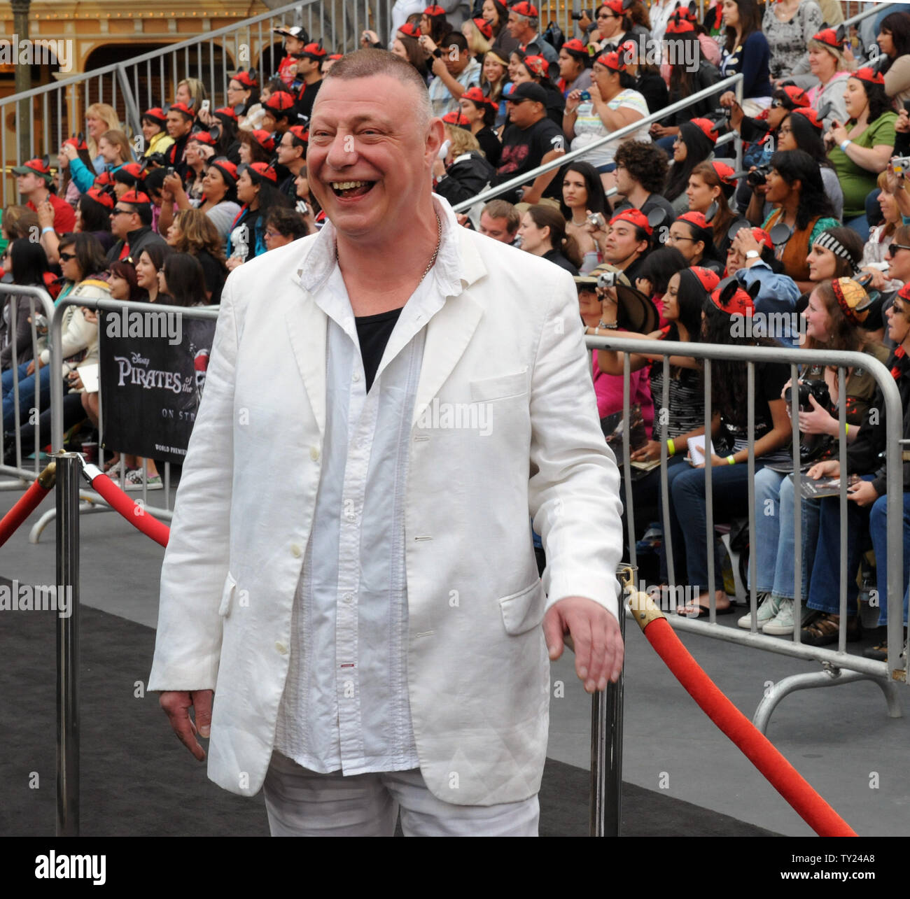 Ian Mercer, un membro del cast in motion picture fantasy "Pirati dei Caraibi: il forestiero maree', assiste la premiere del film a Disneyland di Anaheim, in California il 7 maggio 2011. UPI/Jim Ruymen Foto Stock