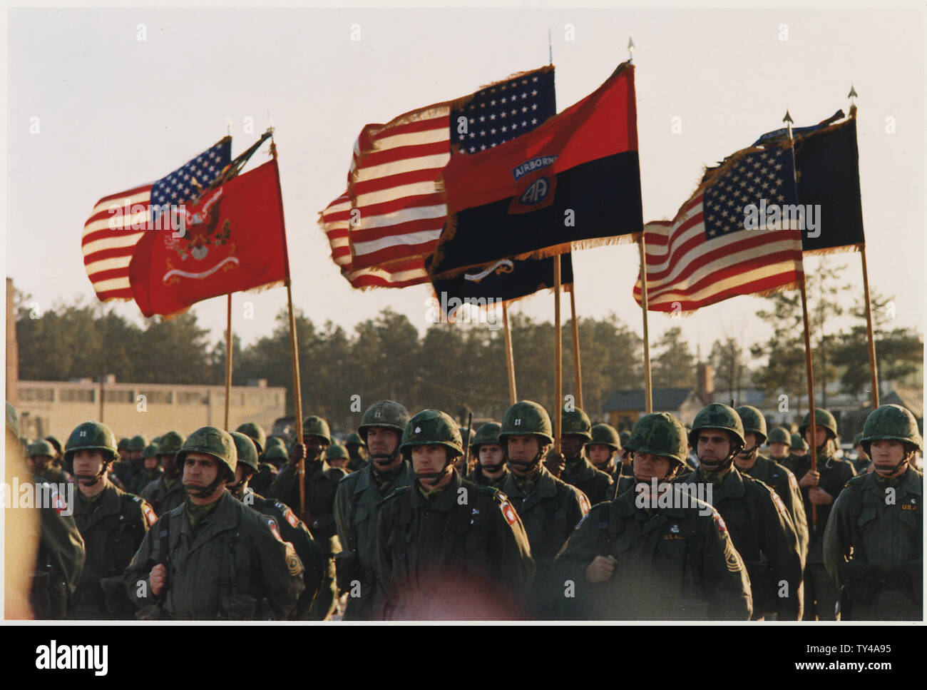 Fort Bragg, North Carolina: truppe aviotrasportate, campo di applicazione e il contenuto: Posizione: Fort Bragg, North Carolina. Raffigurato: soldati non identificato. Foto Stock