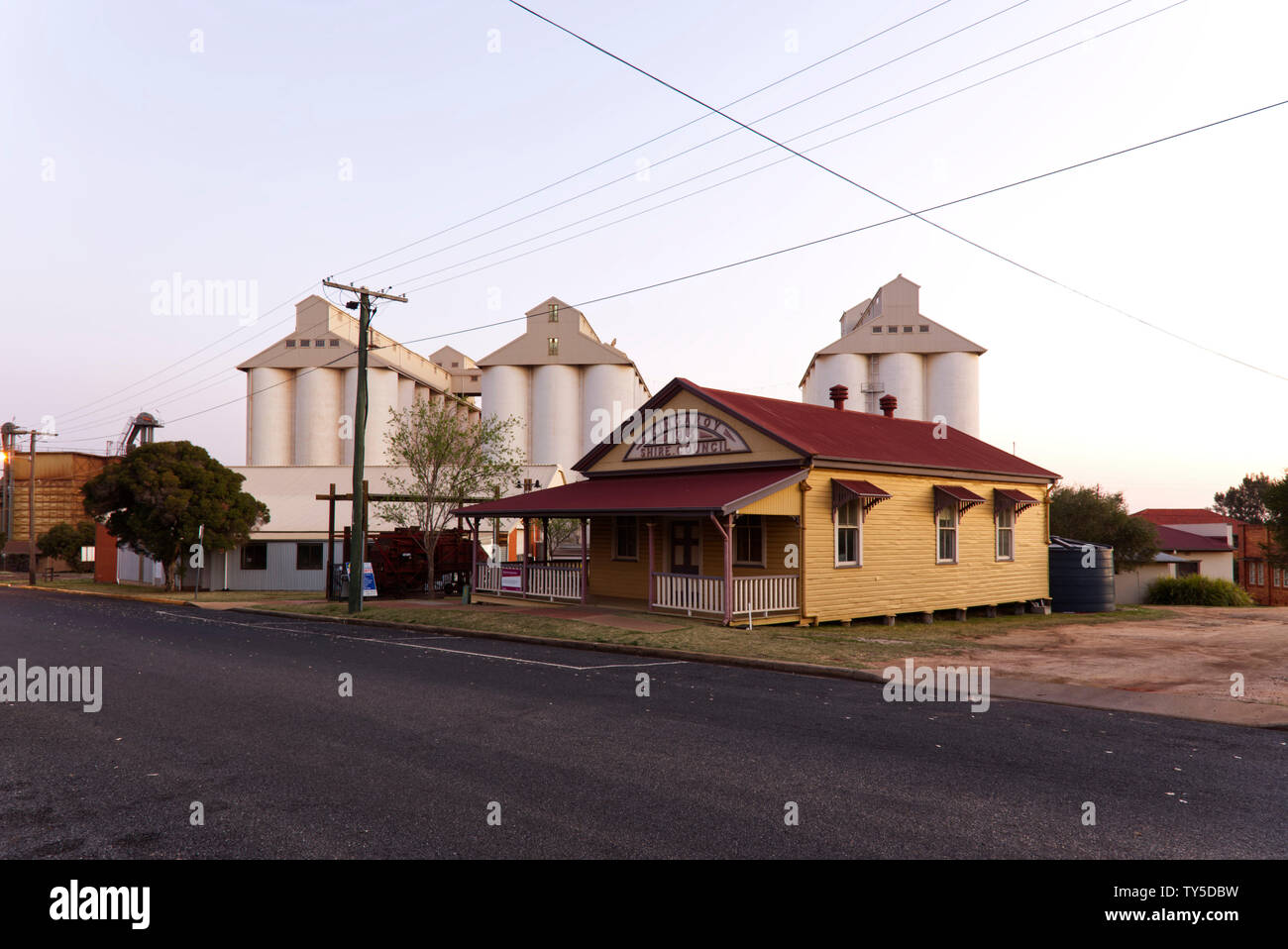 Storica ex Kingaroy Shire Council edificio (1912) Kingaroy Queensland Australia Foto Stock