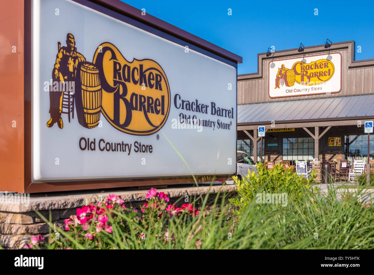 Il Cracker Barrel Old Country Store restaurant in Snellville, Georgia. (USA) Foto Stock