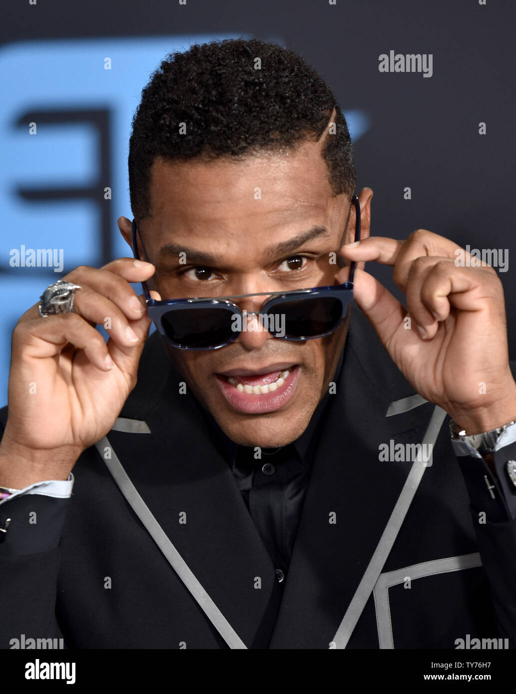 Il cantante-cantautore Maxwell assiste la xvii puntata annuale dei premi al Microsoft Theatre di Los Angeles il 25 giugno 2017. La cerimonia si celebra i successi in fatto di intrattenimento e onora la musica, sport, programmi TV e filmati rilasciati tra il 1° aprile 2016 e il 31 marzo 2017. Foto di Christine masticare/UPI Foto Stock