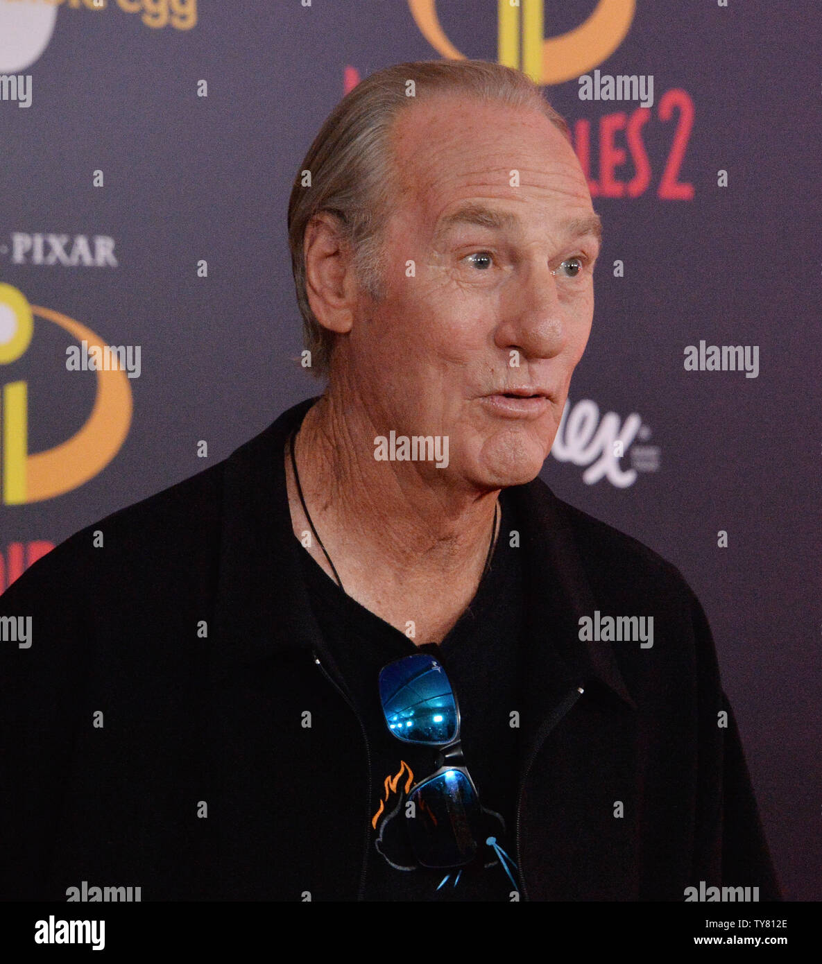 Membro del cast Craig T. Nelson, la voce di Bob Parr e il sig. incredibile nel movimento animato immagine sci-fi commedia "Incredibili 2' assiste la premiere del film nella sezione di Hollywood di Los Angeles il 5 giugno 2018. Trama: Bob Parr (Sig. Incredibile) è lasciato alla cura di Jack-Jack mentre Helen (Elastigirl) è fuori di salvare il mondo. Foto di Jim Ruymen/UPI Foto Stock