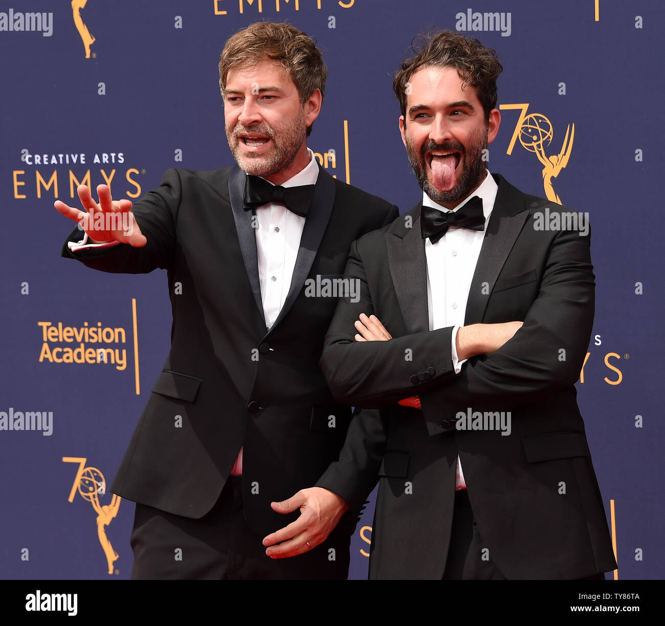 (L-R) Jay Duplass e Mark Duplass frequentare il Creative Arts Emmy Awards presso il Microsoft Theatre di Los Angeles il 9 settembre 2018. Foto da Gregg DeGuire/UPI Foto Stock